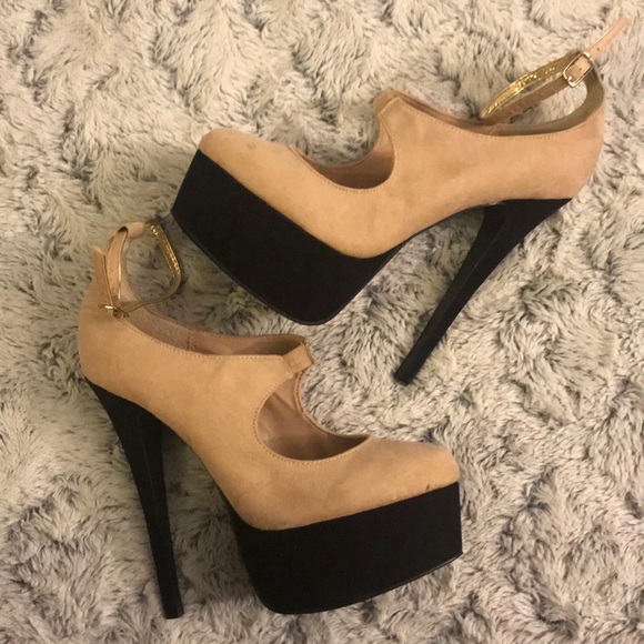 Shoe Dazzle Shoes - ⭐️⭐️ 3/$25 ⭐️⭐️ • Shoe Dazzle High Heels